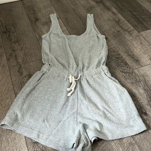 romper size xs